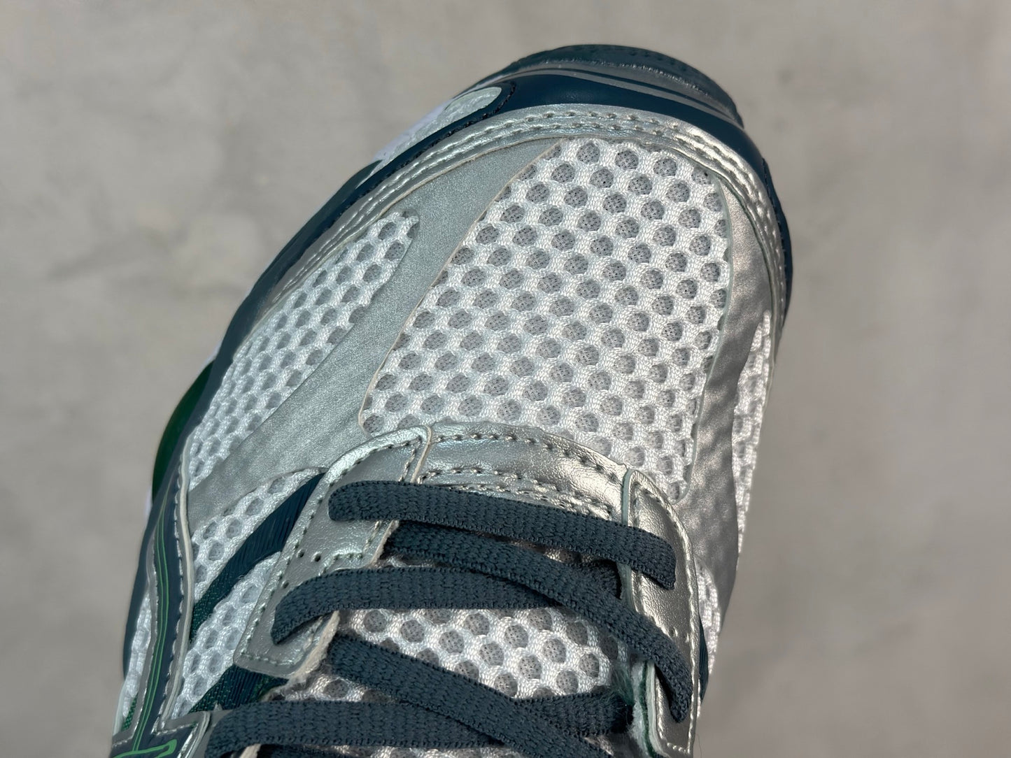 Gel-Cumulus Green and Silver