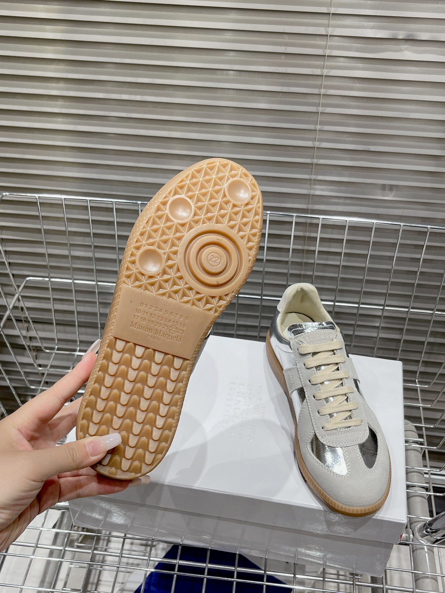 Maison Silver Gum Sole