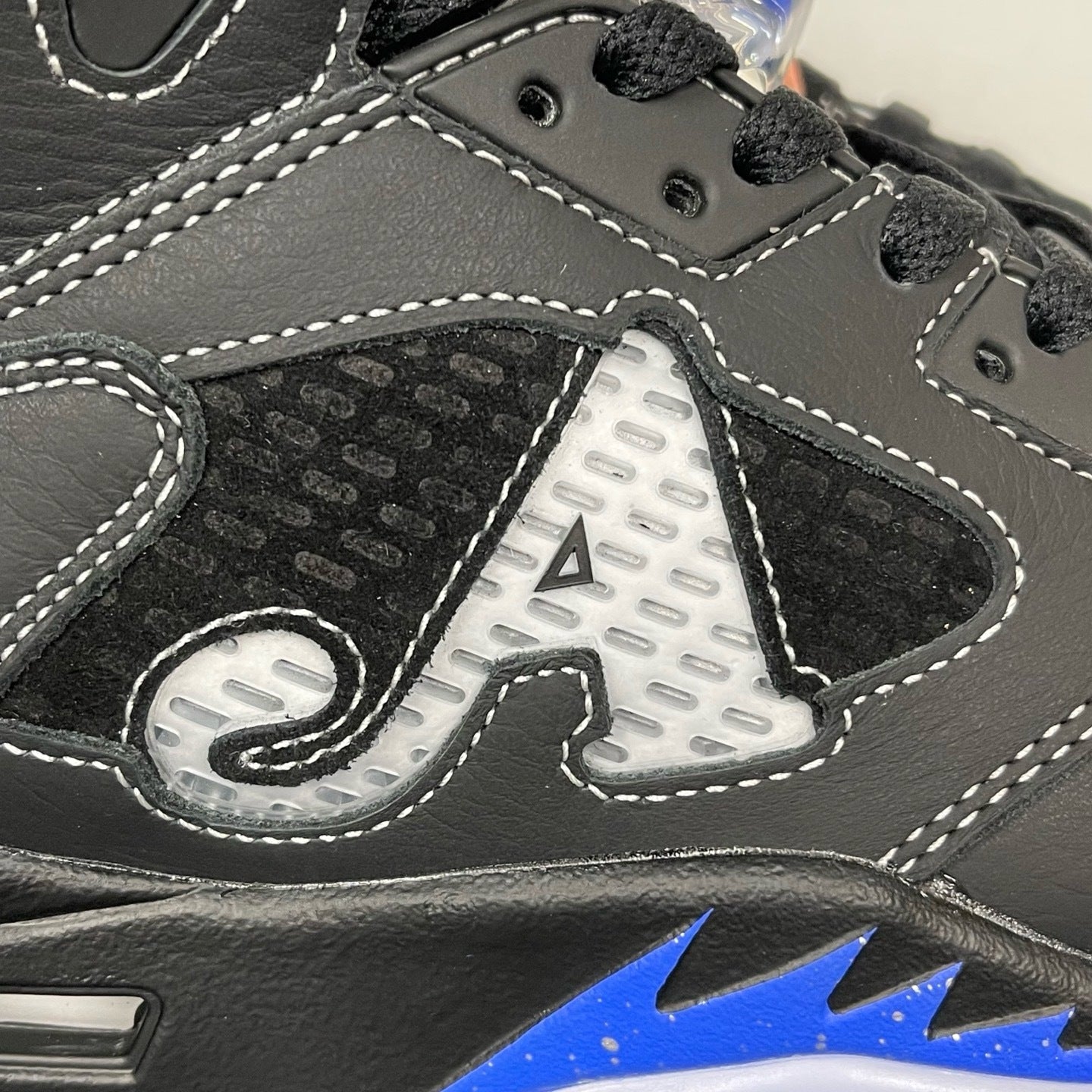 AJ 5 Retro Awake NY Black