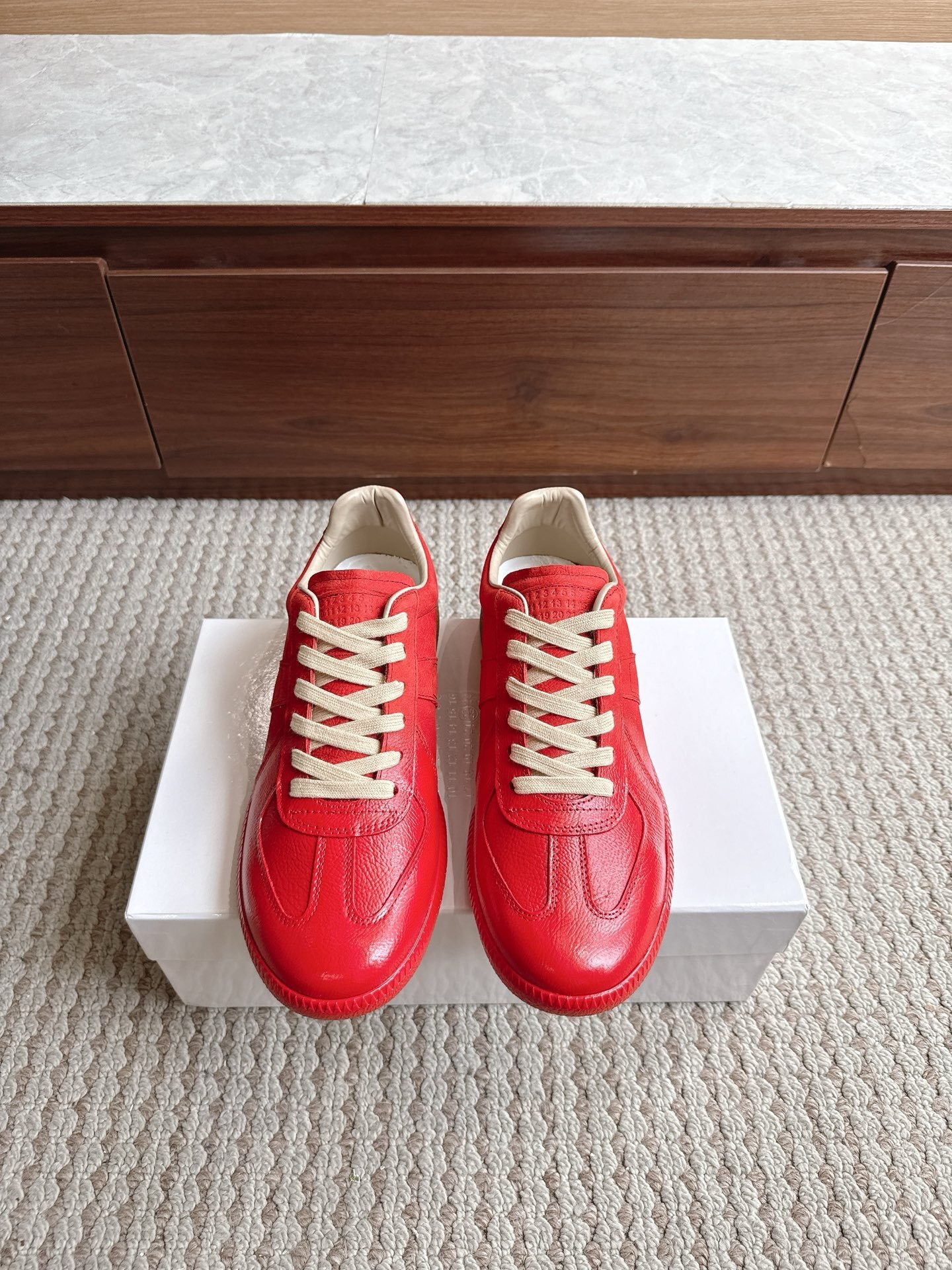 Maison Paint Red
