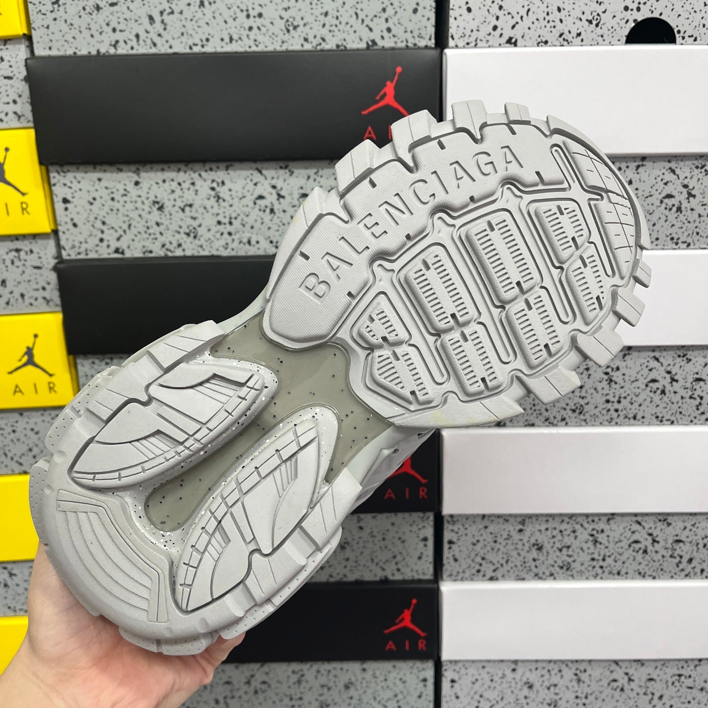 BLG Track Grey