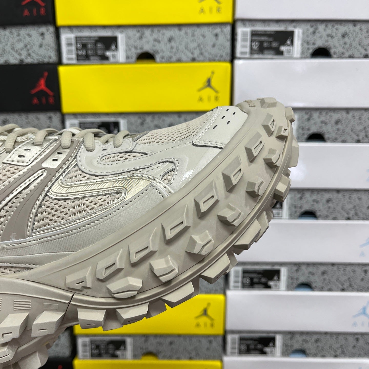 Defender Rubber Platform Beige