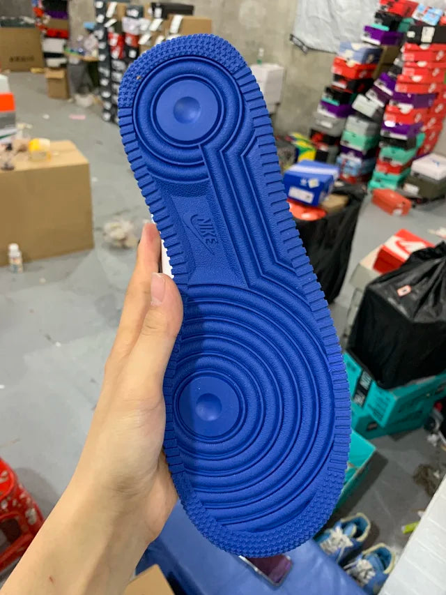 AF1