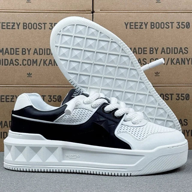 Valentino Rockstud White and Black