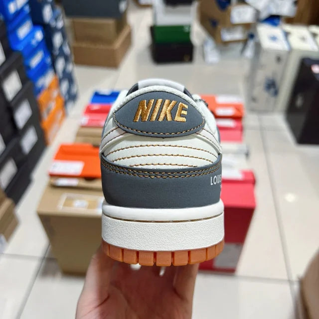 Dunk x LV