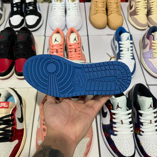 AJ1 Low Marina Blue