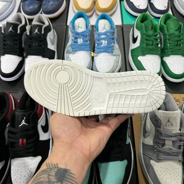 AJ1 Low
