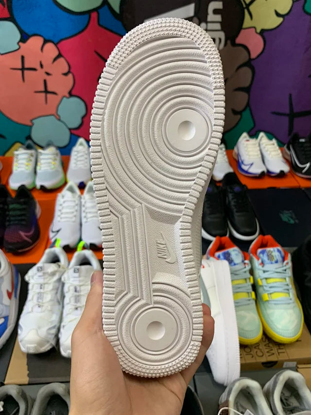 AF1