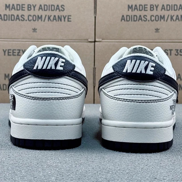 Dunk x The North Face