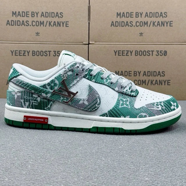 Dunk x LV