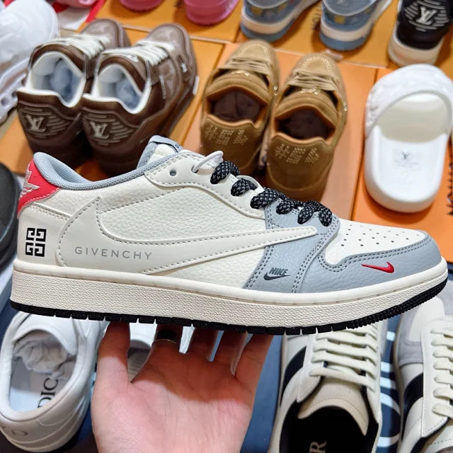 AJ1 Low Givenchy