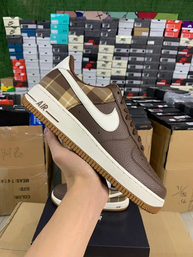 AF1