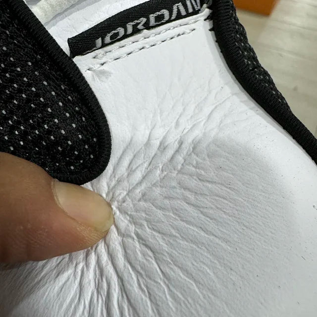 AJ13 Black Flint