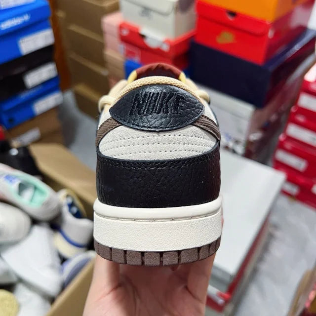 Dunk SP Black, White And Brown