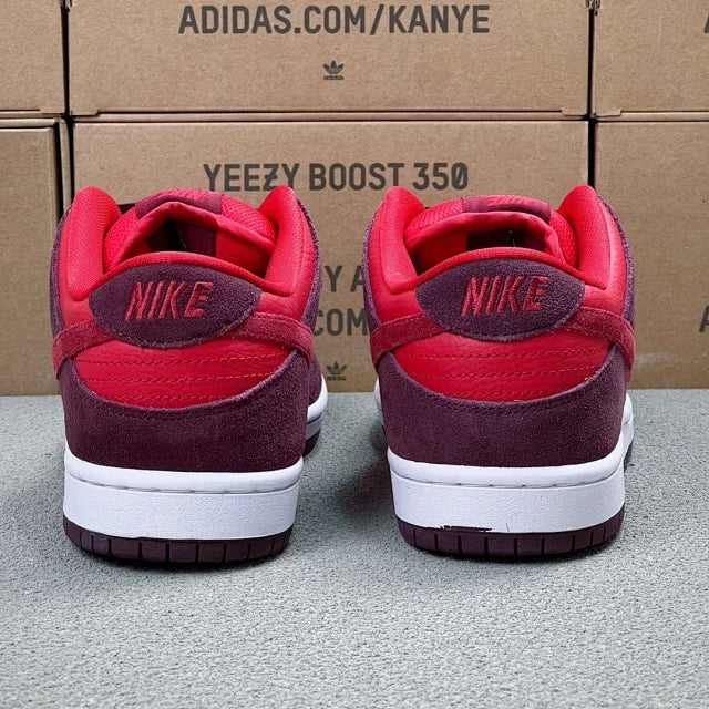 Dunk SP Cherry