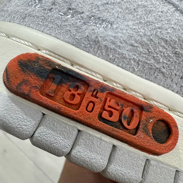 Dunk Low Off No. 18