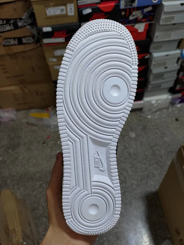 AF1