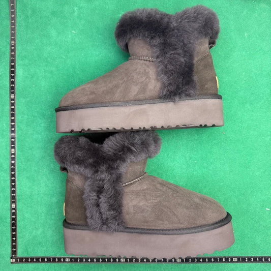 TT UGG