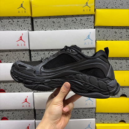 BLG Triple S.2 Black