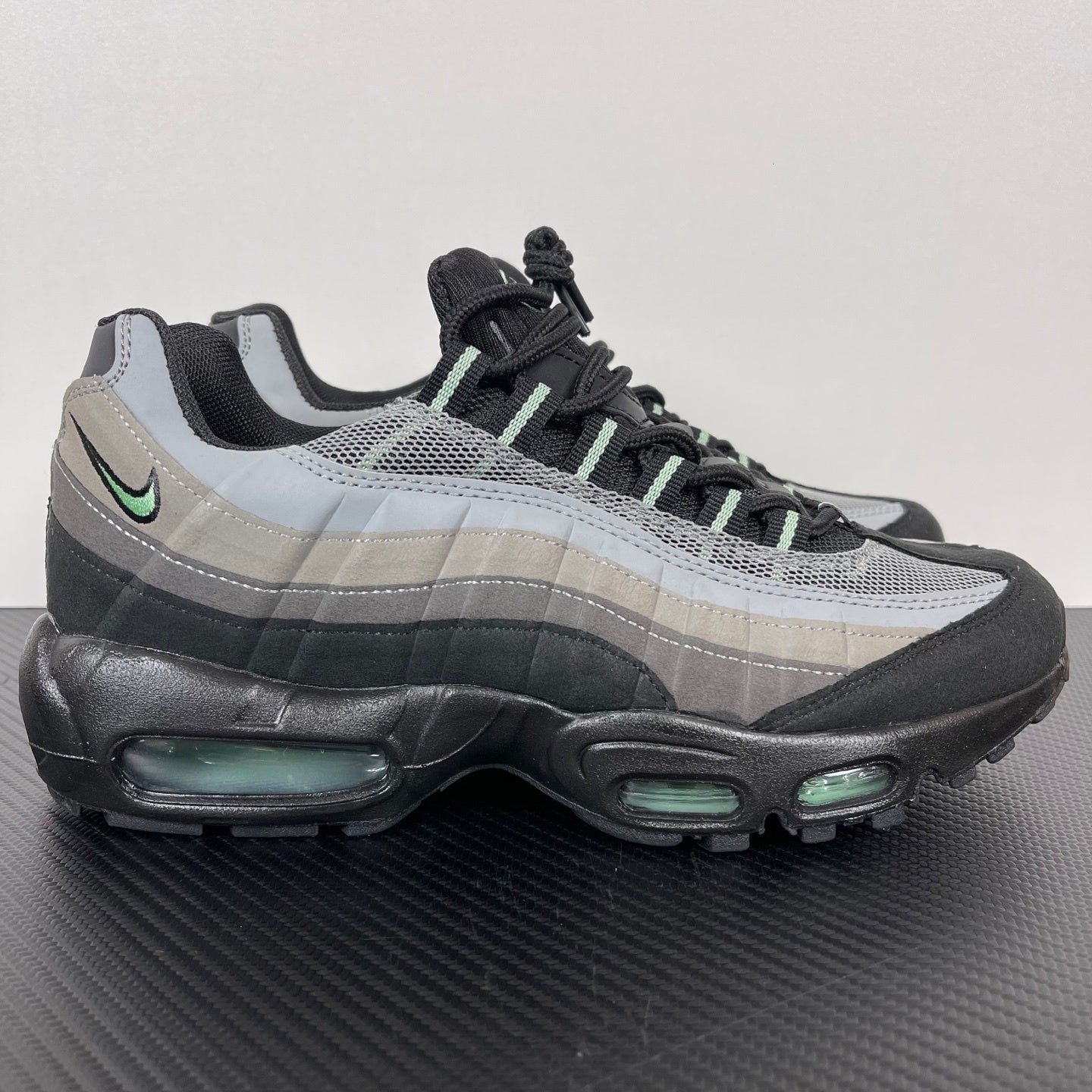 95 Vapor Green