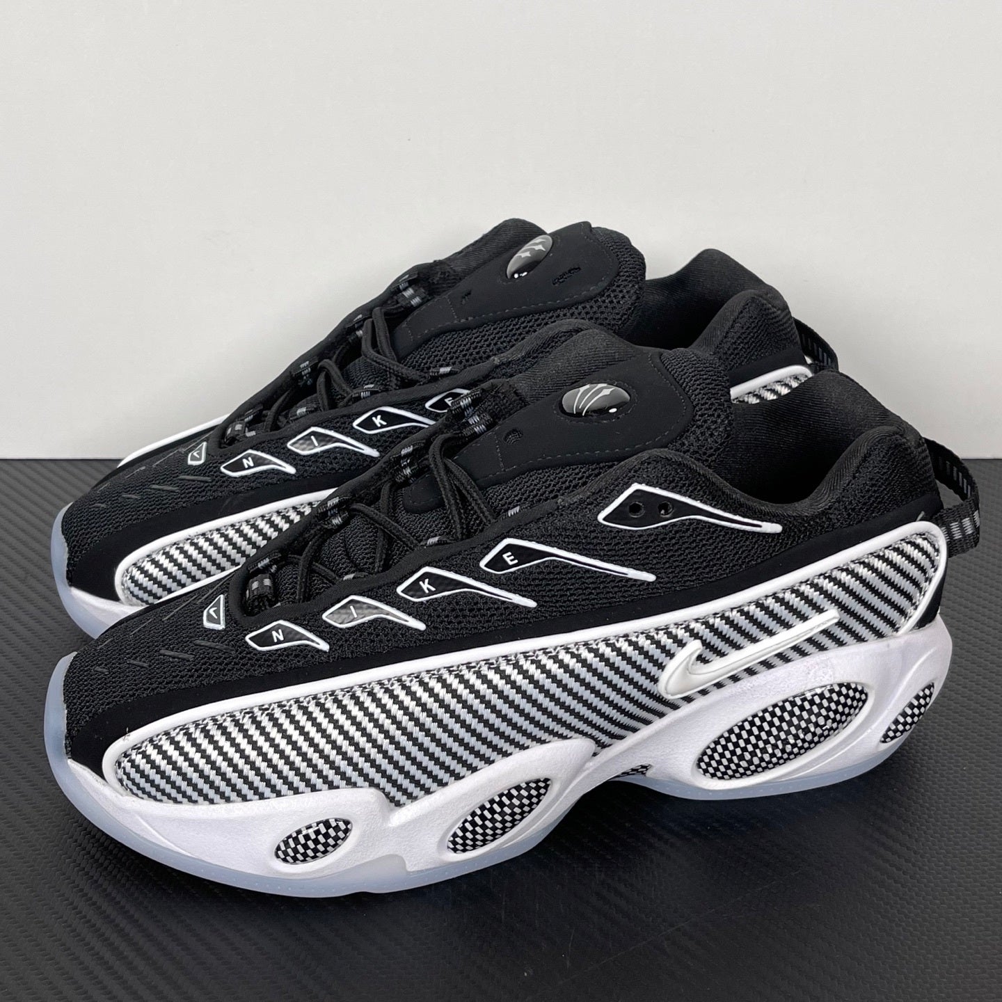 Nocta Glide White/Black