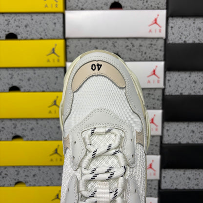 BLG Triple S White/Beige