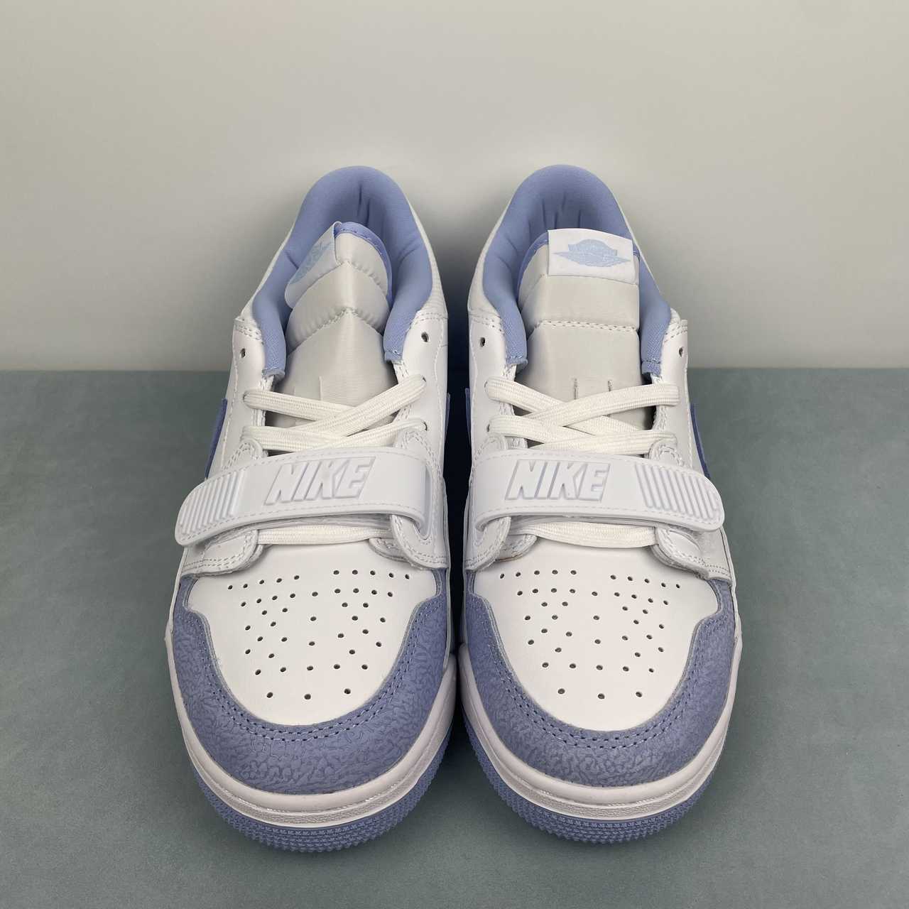 Legacy 312 White/Aluminum