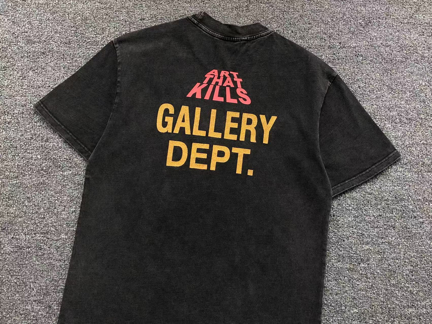 T-shirt GALLERY DEPT