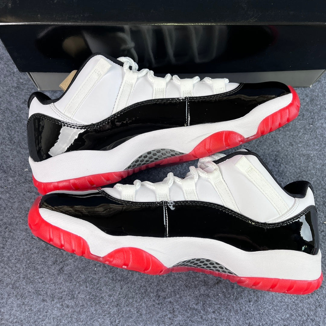 AJ11 Retro Low Concored Red