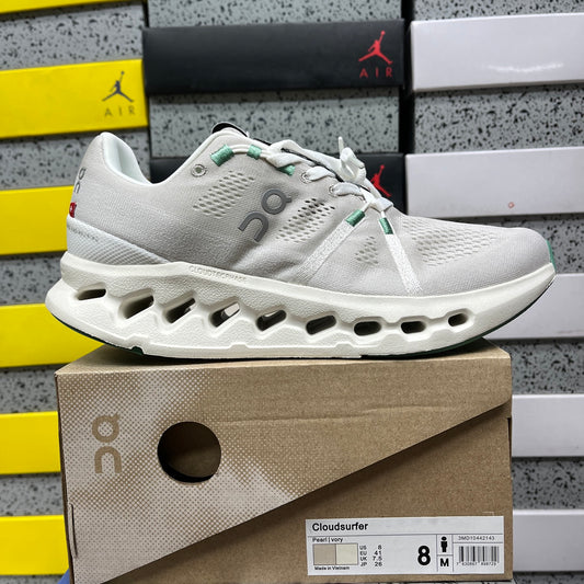 On Cloudsurfer Pearl Ivory
