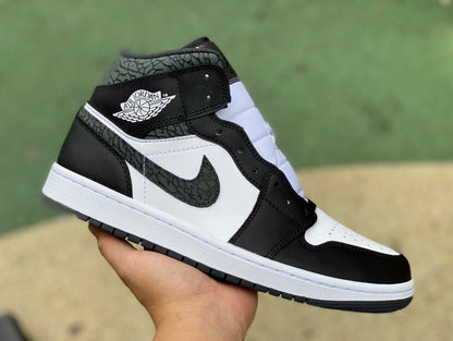 AJ1 MID Panda Elephant