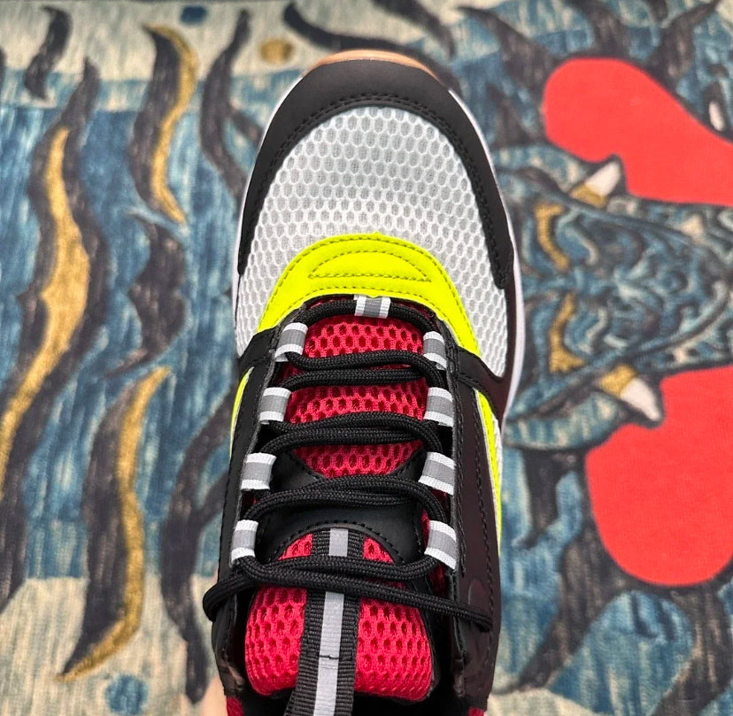 B22 Multicolor