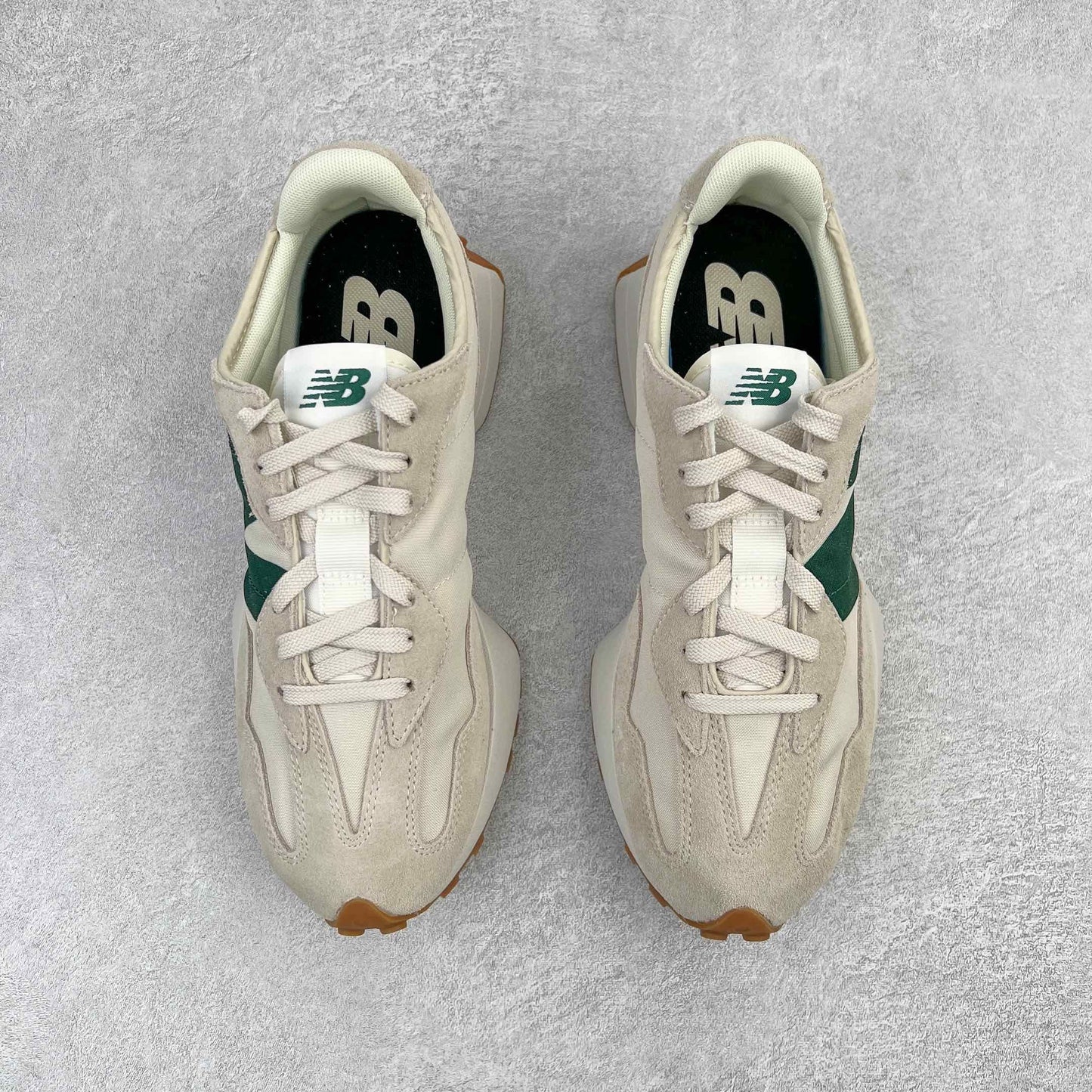 327 Creme e Verde