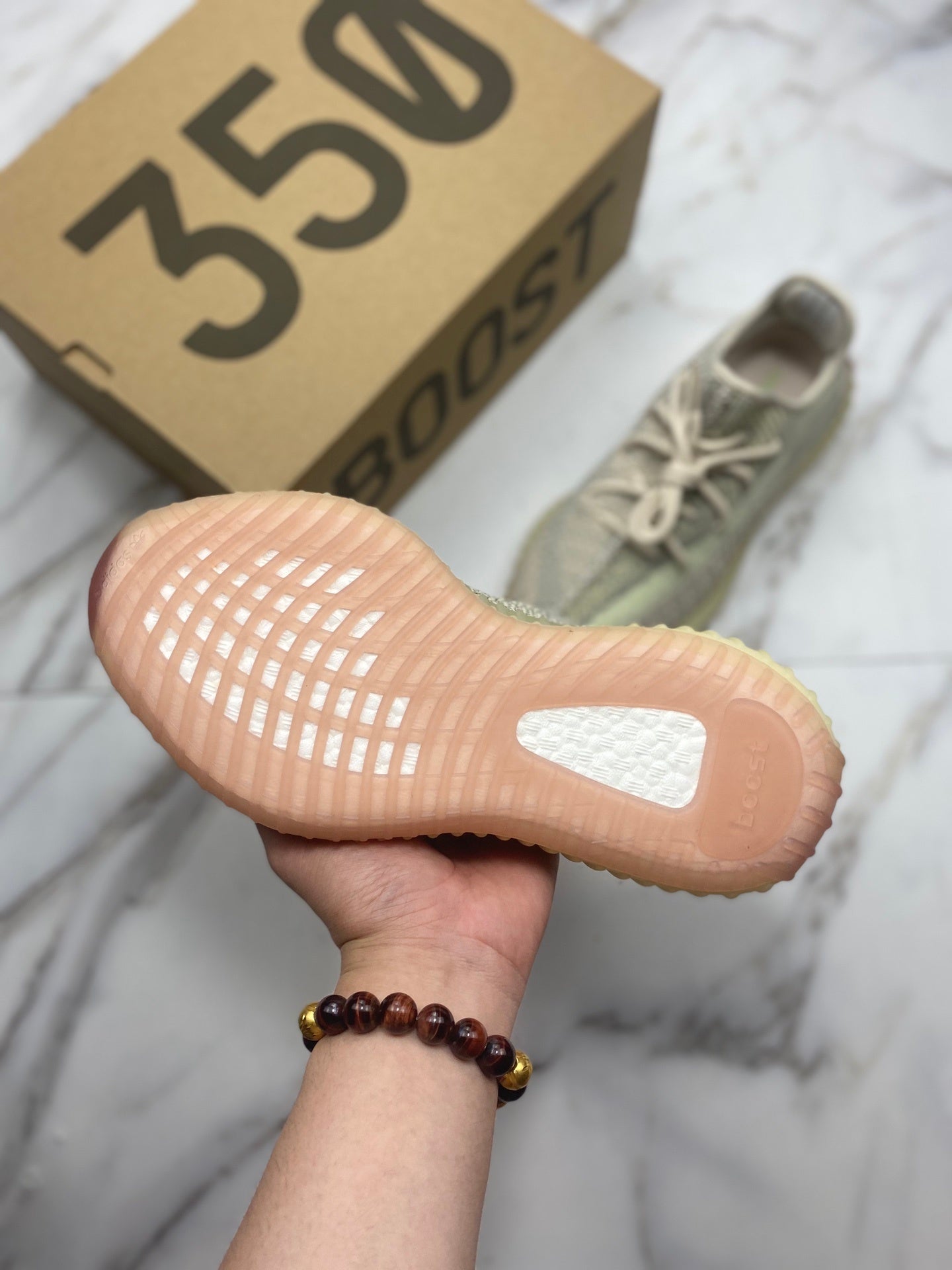 Boost 350 V2 CitrinReflective