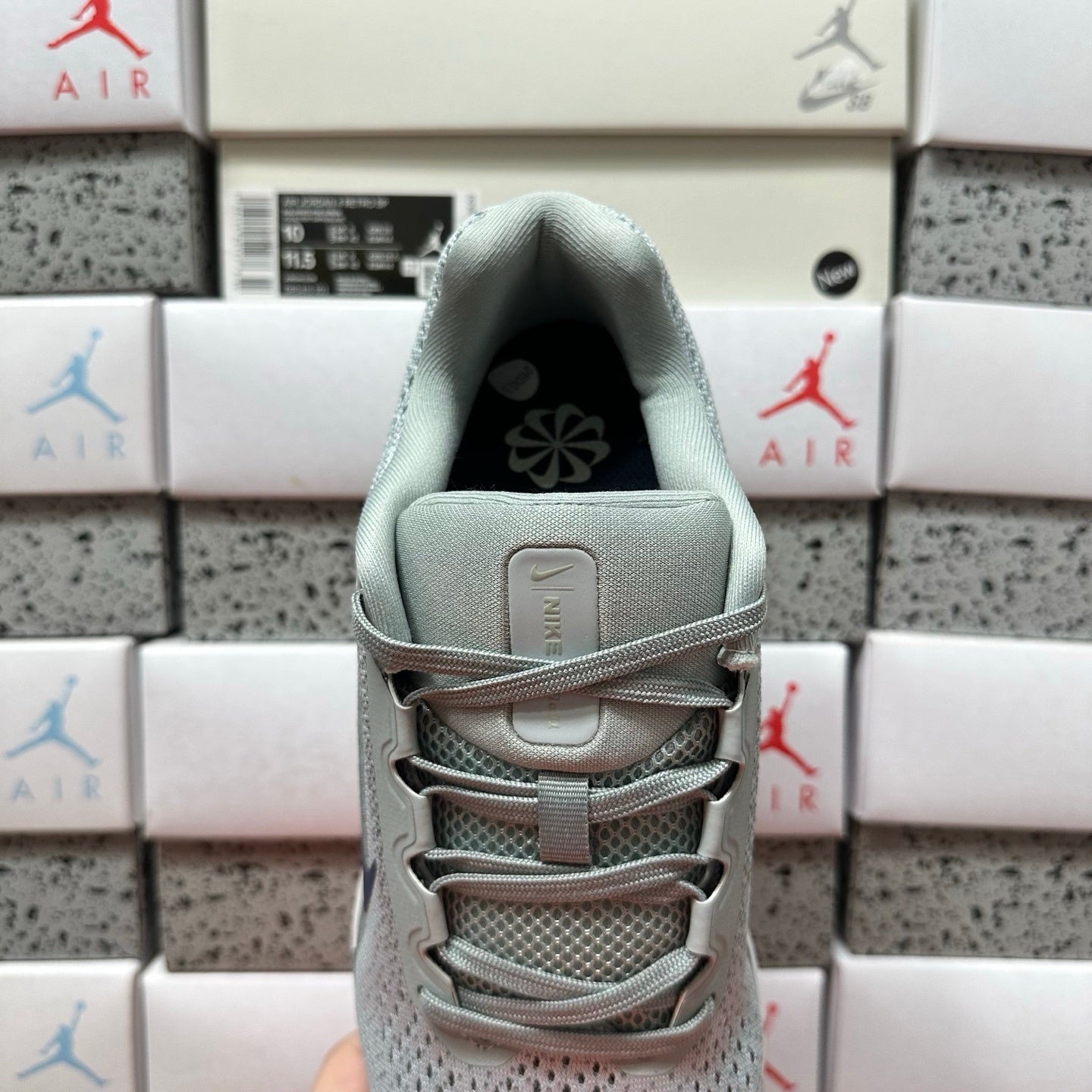 Winflo 11 Grey/White