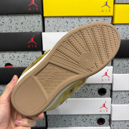 Curb Gold