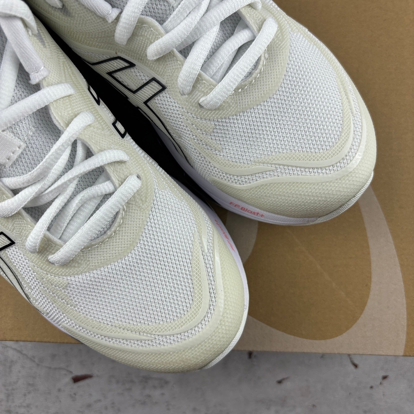 Gel-QUANTUM Black/White