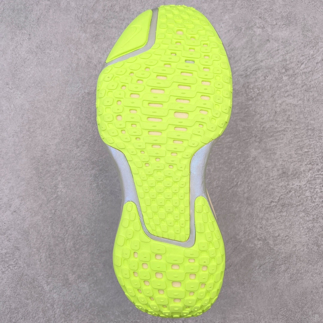 ZoomX Invincible Run Flyknit 3 White/Blue Tint/Purple Agate