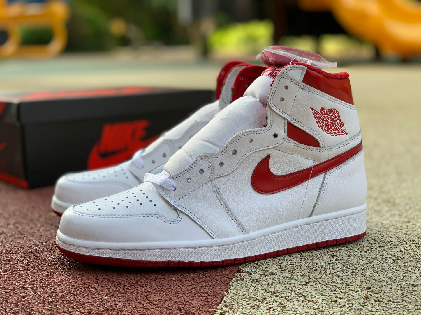 AJ1 High White Red