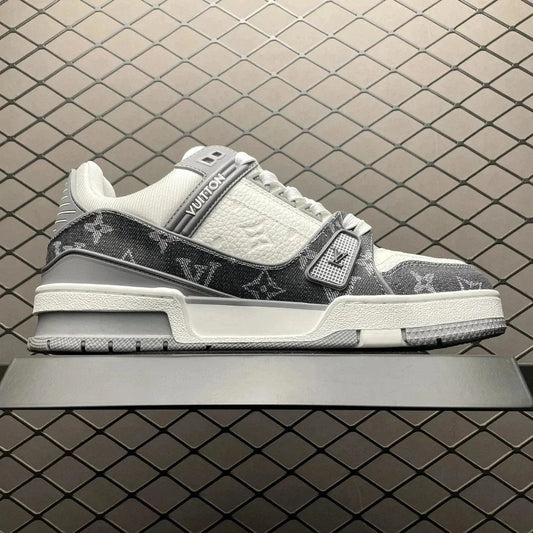 Aware Trainer Grey