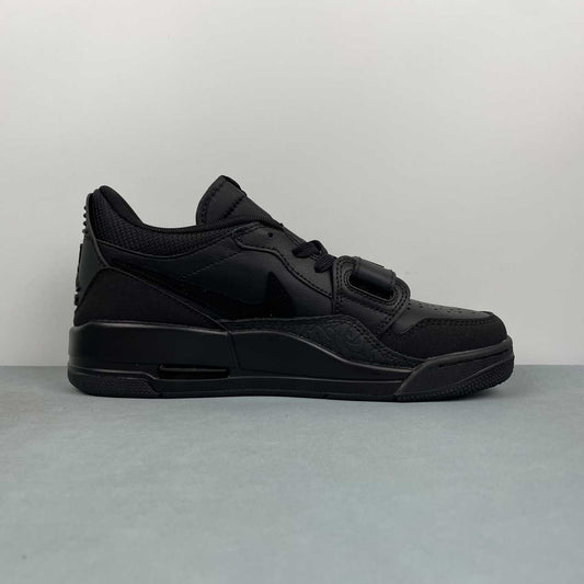 Legacy 312 Low Pure Black