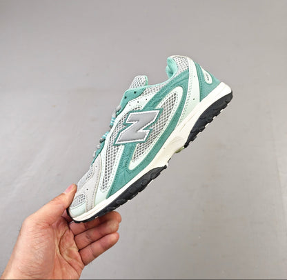 204L White and Green
