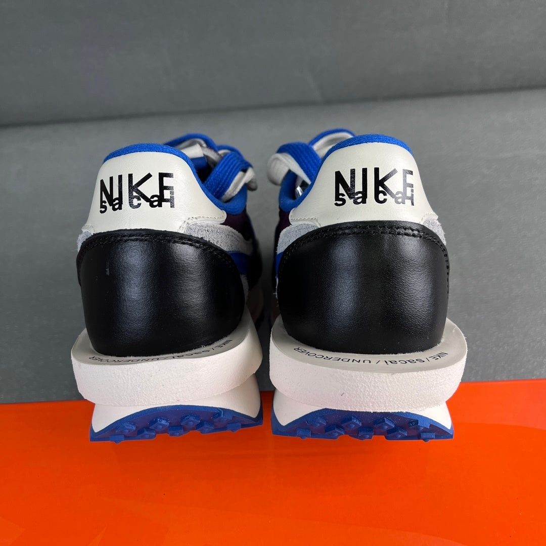 D Waffle Sacai Team Royal