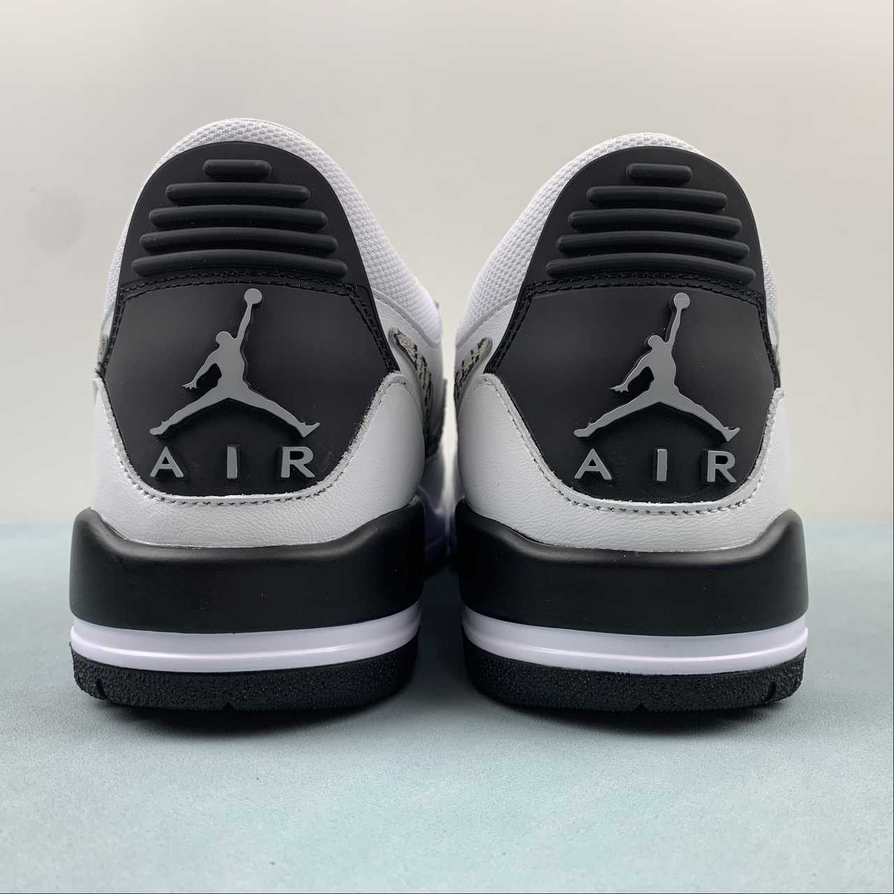 Legacy 312 White/Black/Sail/Wolf Grey