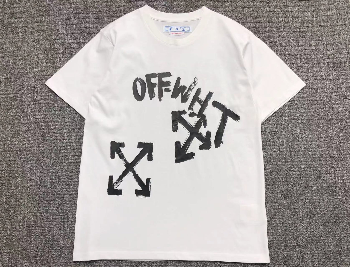 T-shirt Off