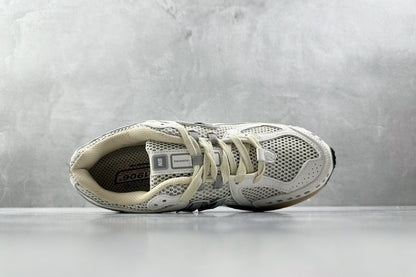 1906 Cream White