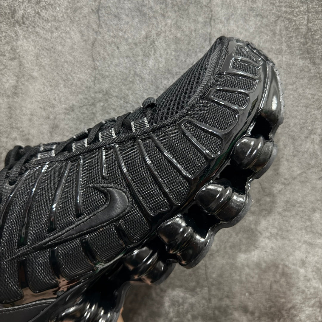 Shox Black