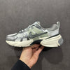 V2K Run Silver Grey