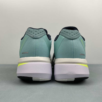 Adizero Boston 13 AT Green