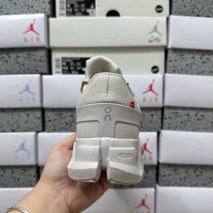 Cloudswift 4 Grey